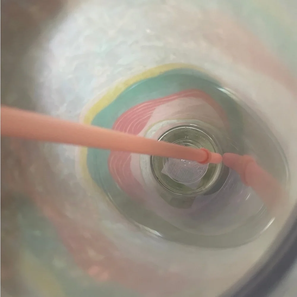 Starbucks pastel wave iridescent venti tumbler
